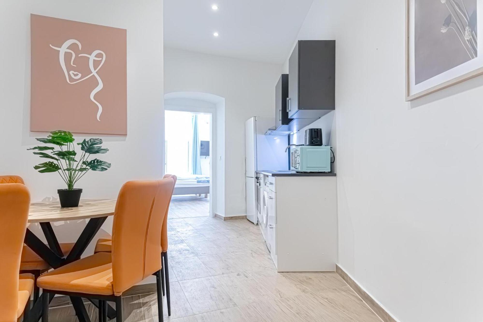 Cost Effective City Life 1Br In Classic Building ウィーン エクステリア 写真